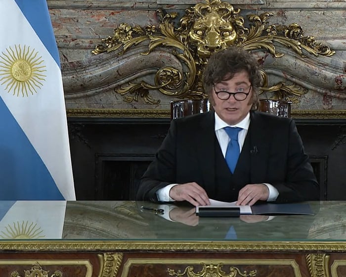 UK hits back at Argentinian Falklands claim and insists islands remain British