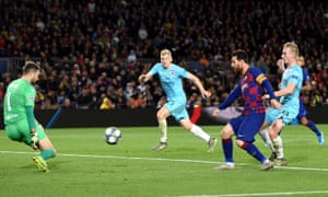 Lionel Messi has a shot saved by Ondrej Kolar of Slavia Praha.