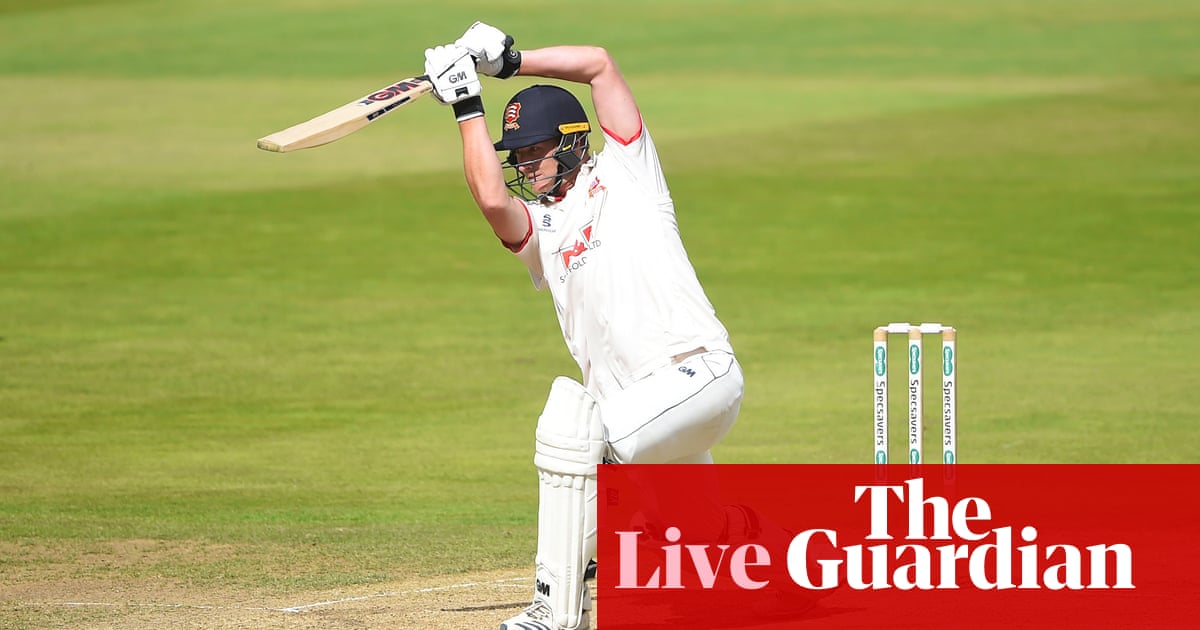 County cricket: Nottinghamshire down after Warwickshire and Essex draw – as it happened