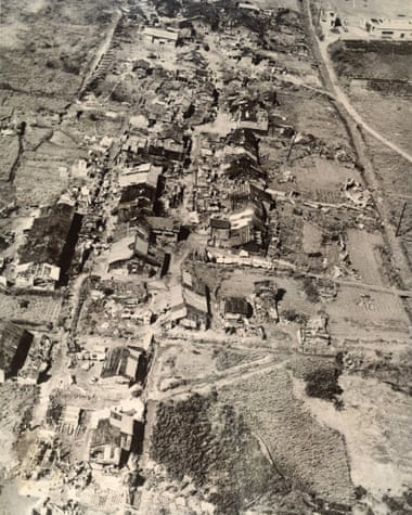 An aerial photo of Utoro after the war