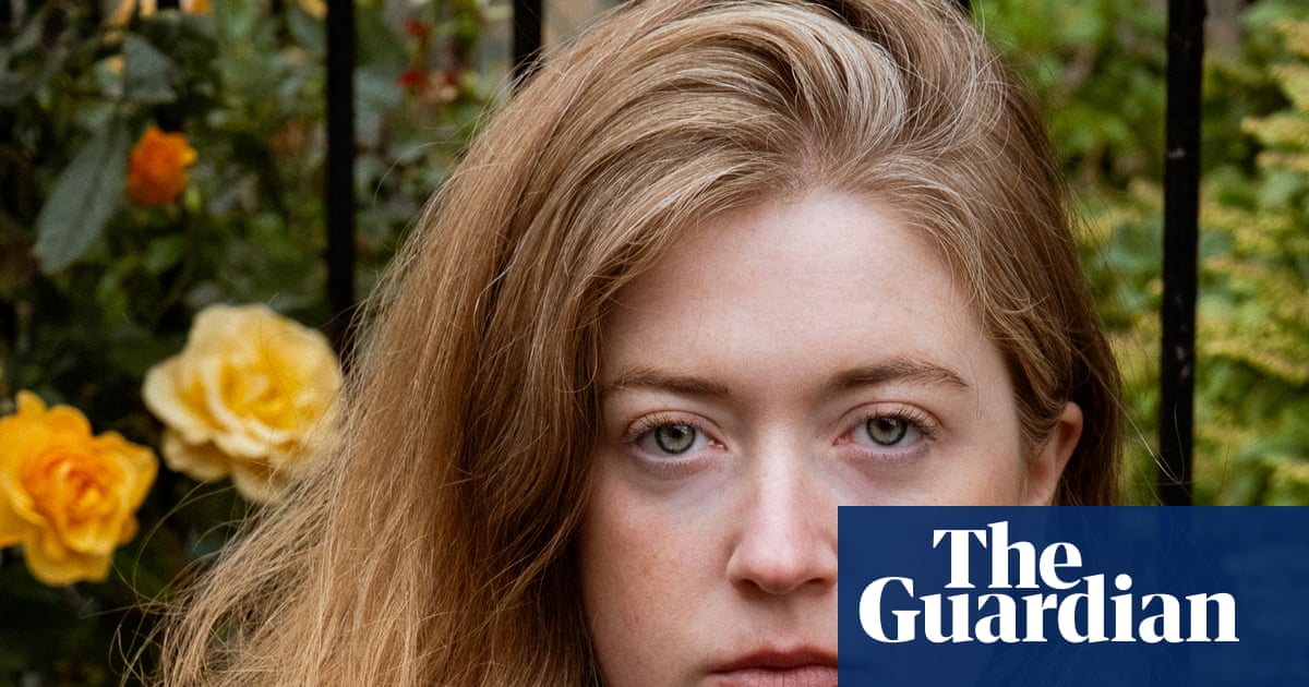 Awake Awake by Fiona Mozley review – in pursuit of false memories