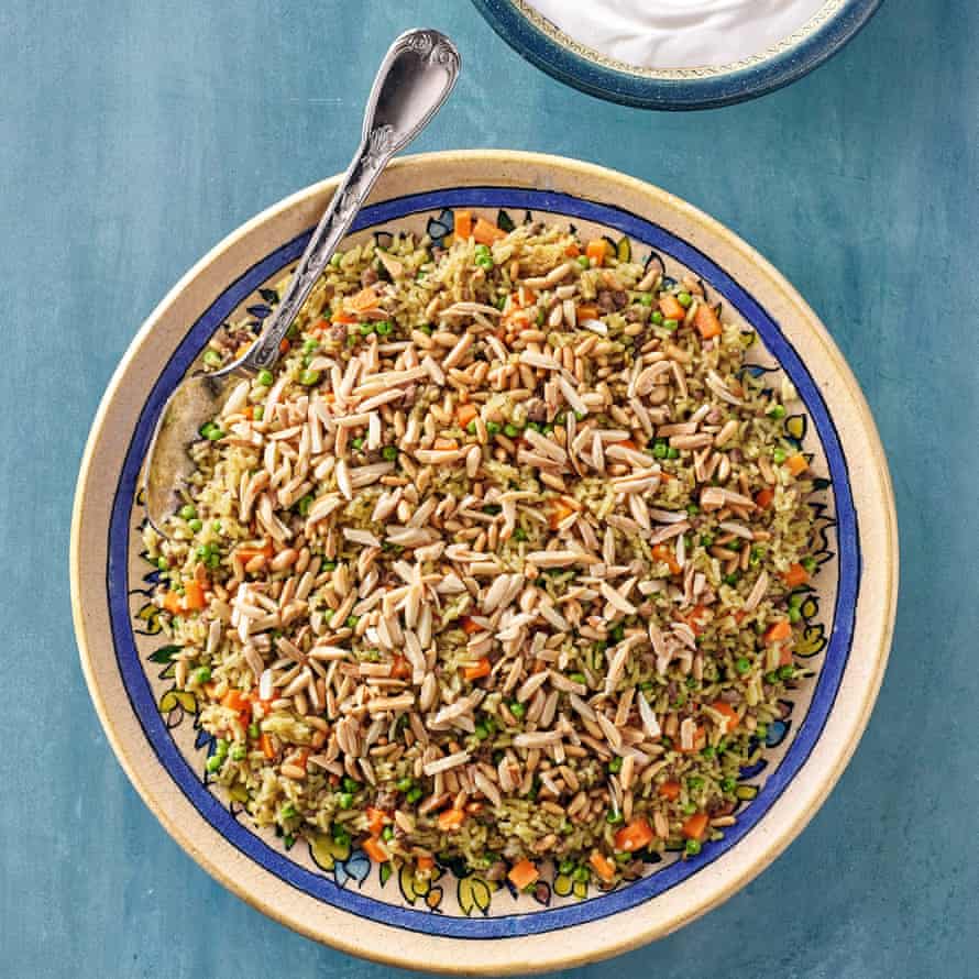 Ouzi rice with lamb, peas and carrots.