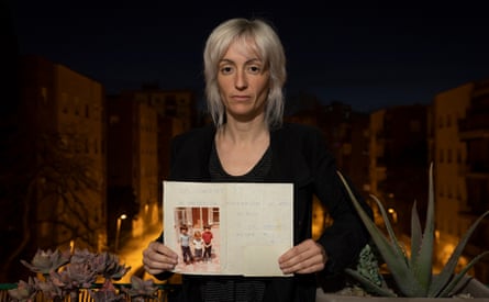 Elvira Moral at home in Barcelona.