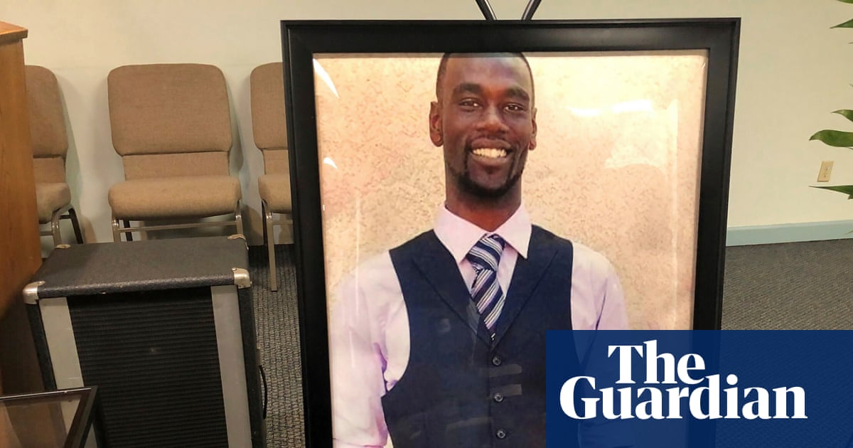 Judge orders new trial for officers convicted in fatal beating of Tyre ...
