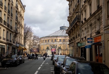 The Cirque d’Hiver from outside