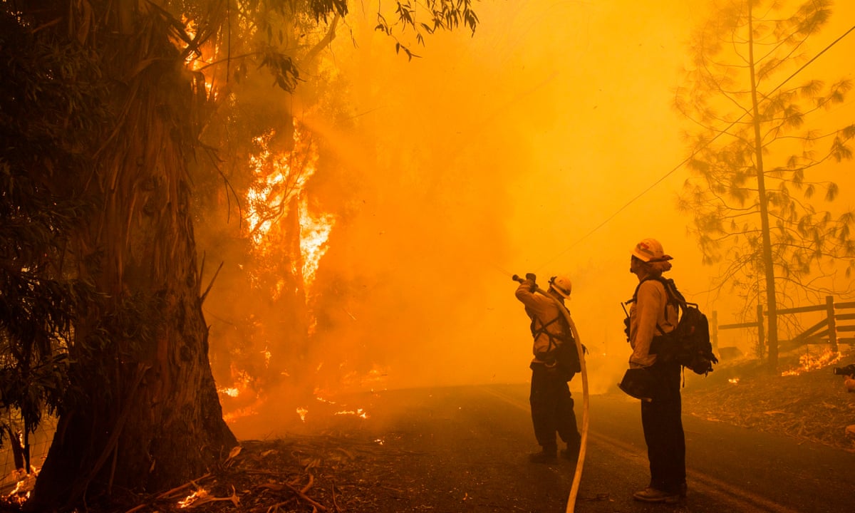 California Wildfires Firefighters Race To Contain Flames Before Extreme Winds Return Live Us News The Guardian