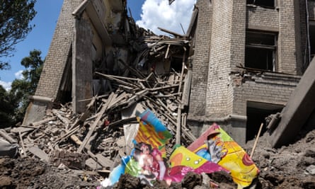 A school in Kostiantynivka in Ukraine’s Donetsk region after a Russian rocket attack.