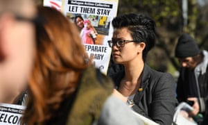 vietnamese asylum seeker pleads to stay in australia with baby