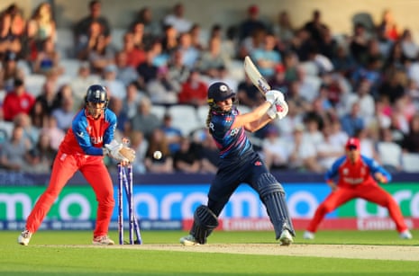 Inglaterra contra Escocia: Copa del Mundo de Críquet T20 Femenino