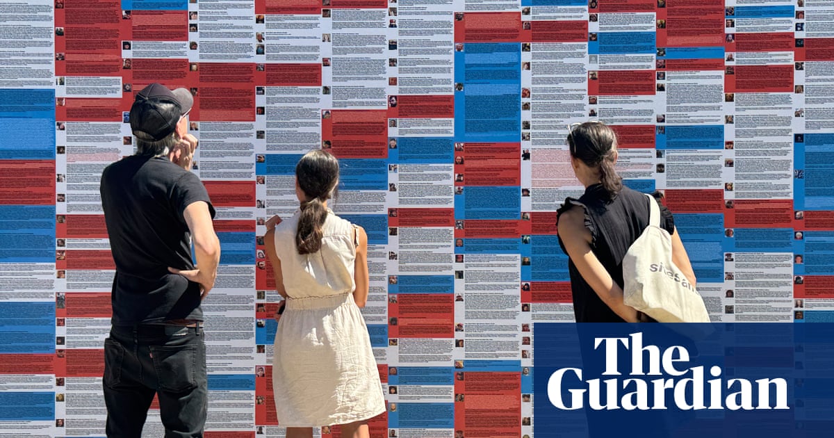 "No olvides": mural destaca a los manifestantes del 6 de enero indultados por Trump | Arte y diseño "No olvides": mural destaca a los manifestantes del 6 de enero indultados por Trump | Arte y diseño