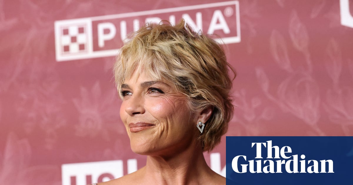 Selma Blair arrested at JFK after she allegedly attacked flight attendants