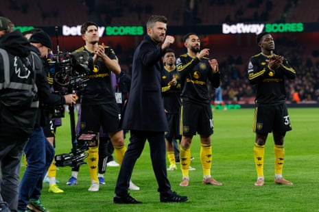 Michael Carrick celebrates.
