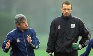 Fulham’s then manager, Kevin Keegan, with Maik Taylor.