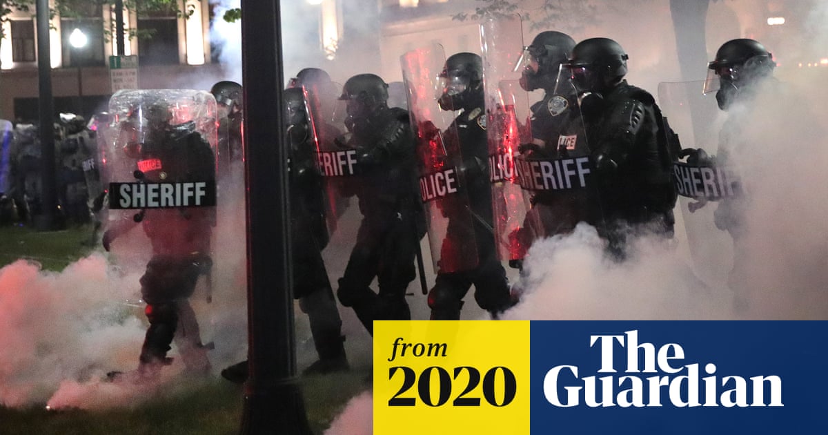 www.theguardian.com