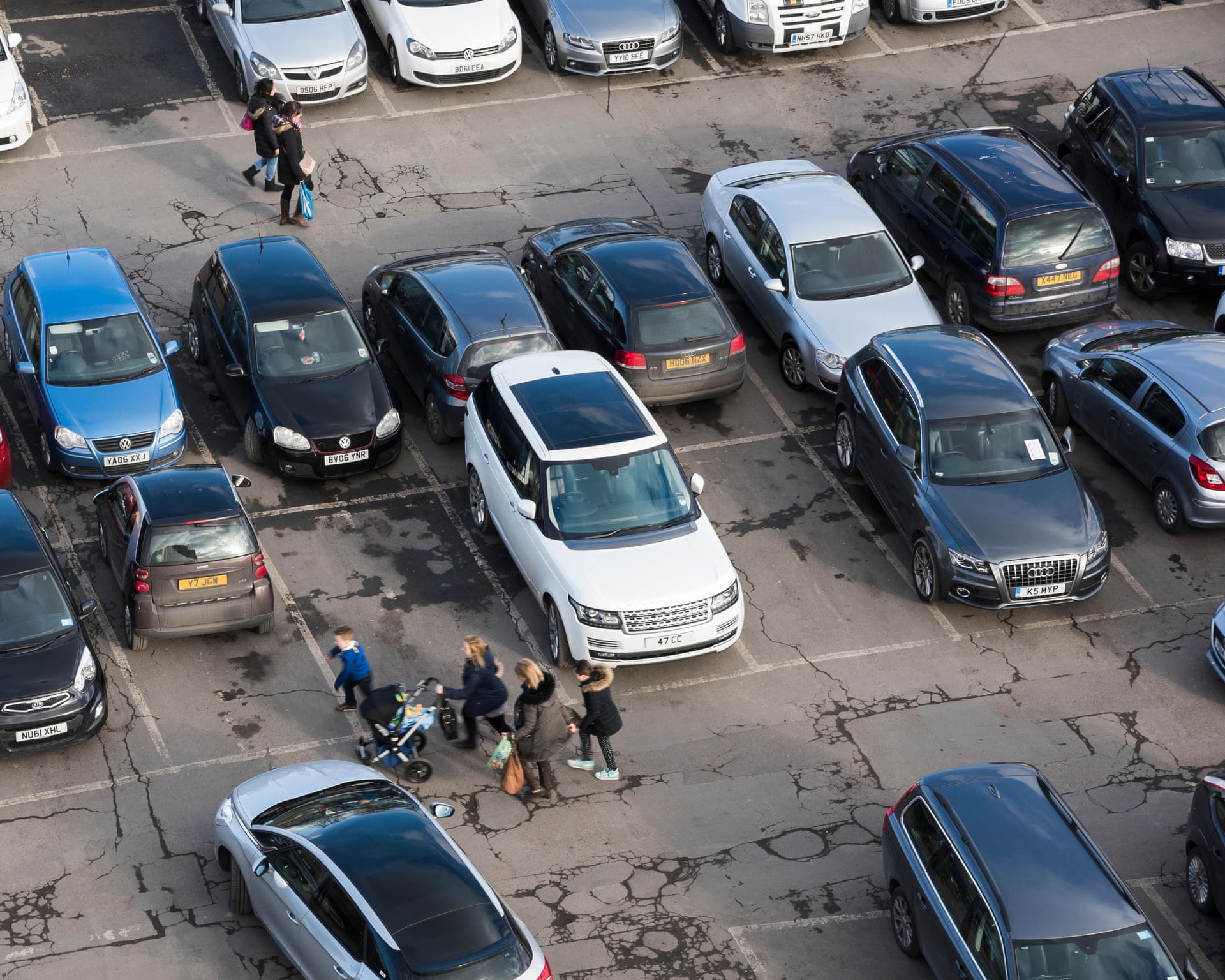 Photo: theguardian.com Andy Burnham Introduces New National Rules for Private Parking