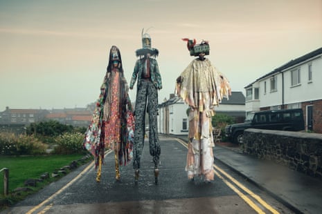 ‘I love that there’s a Land Rover in the background’ … Egún Giants by Àsìkò.