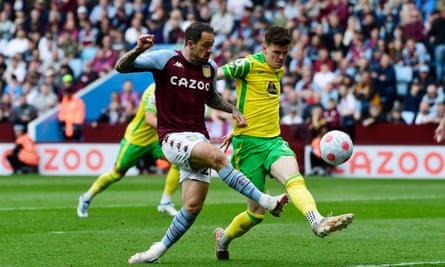 Danny Ings tussles with Sam Byram during Aston Villa’s win against Norwich