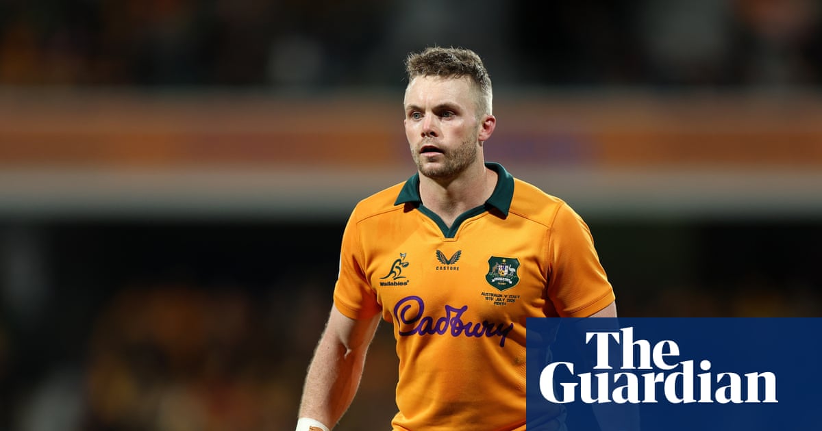 Inexperienced halves pair get nod for first Wallabies Test under new coach Les Kiss