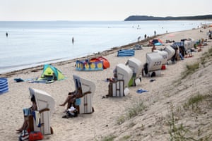 Grosser Strand in the south-east corner of the island.