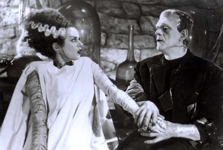 Elsa Lanchester as the Bride, and Boris Karloff as Frankenstein.