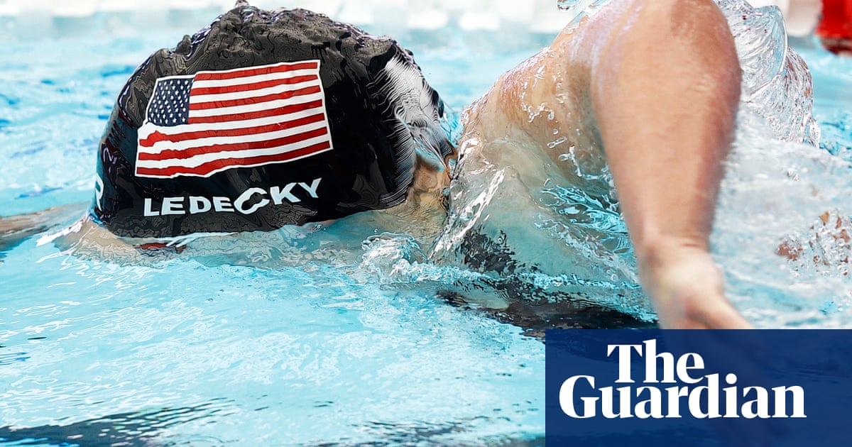 Katie Ledecky wins third title in return meet as Ryan Lochte reaches first final