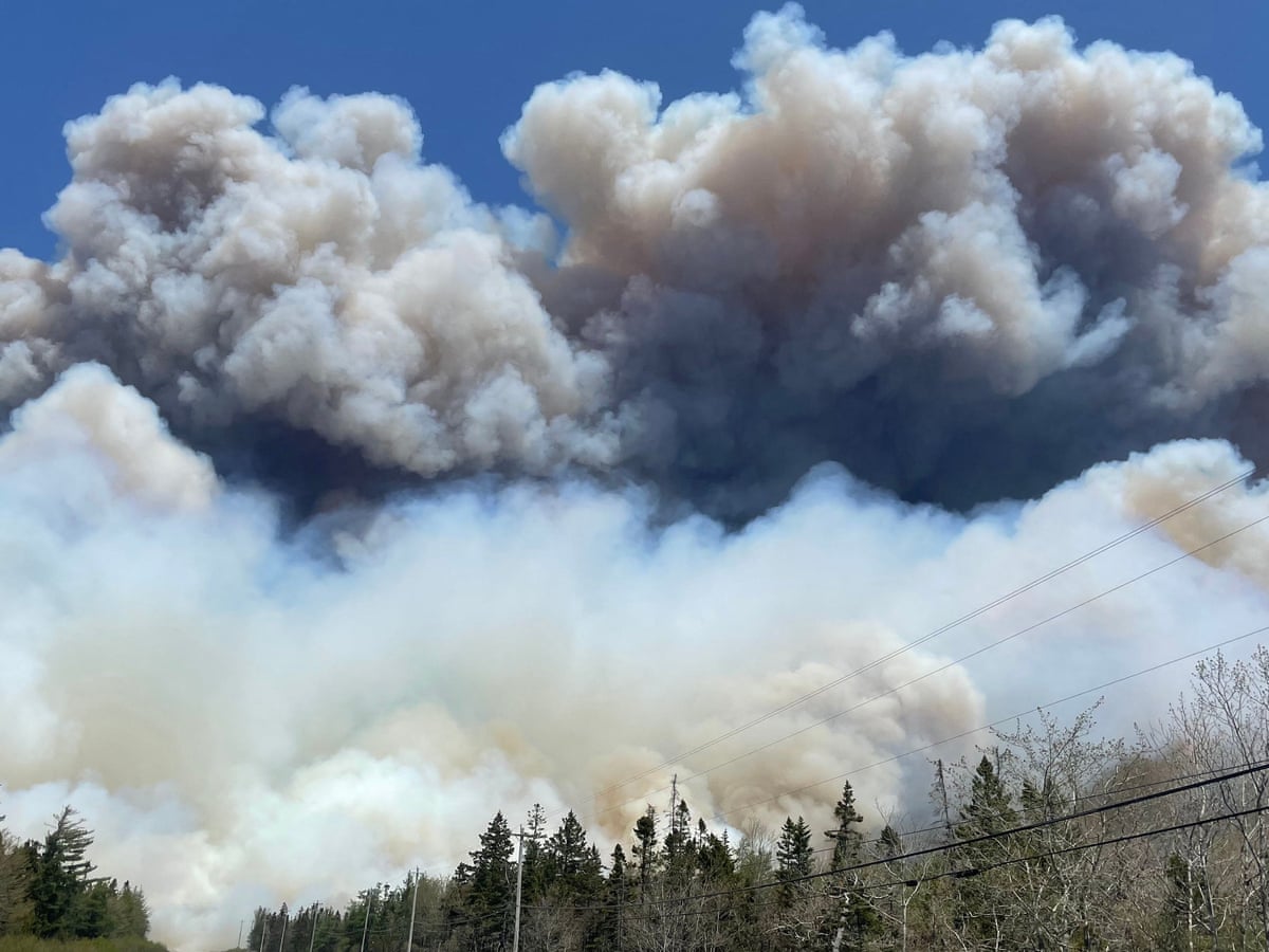 Unprecedented' Nova Scotia wildfires expected to worsen, officials warn |  Canada | The Guardian