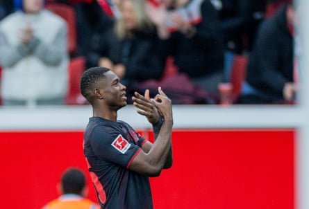 Christian Kofane celebrates his goal against FC Union Berlin.