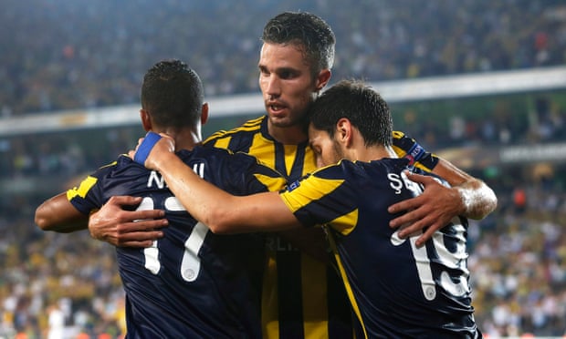 Robin Van Persie S Fenerbahce Frustrations Show Rise Of Turkey S Super Lig Fenerbahce The Guardian