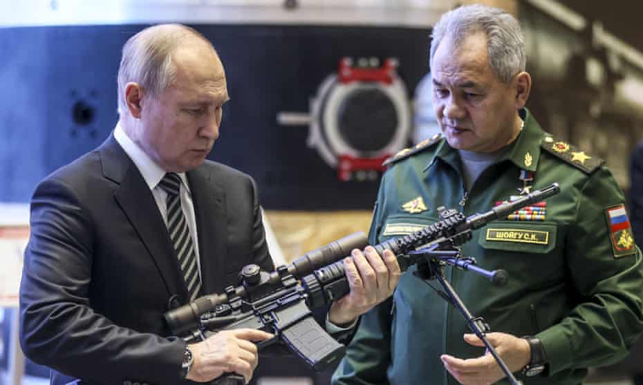 Russian president, Vladimir Putin and defence minister Sergei Shoigu
