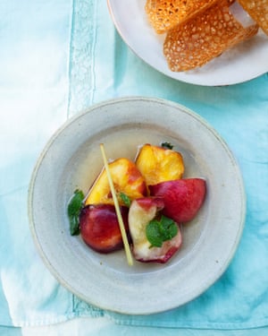 Snap it up: peaches with lem