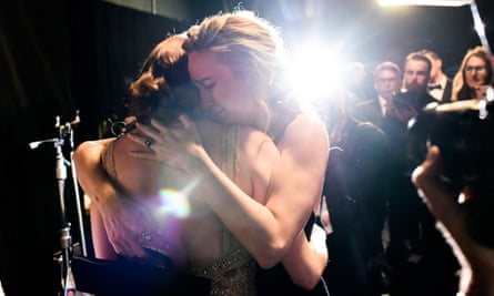 Emma Stone and Brie Larson at Oscars