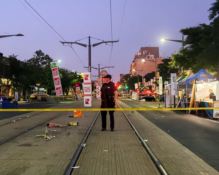Toronto shooting: two dead and four injured at Salsa on St Clair street festival