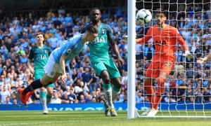 Phil Foden of Manchester City opens the scoring.