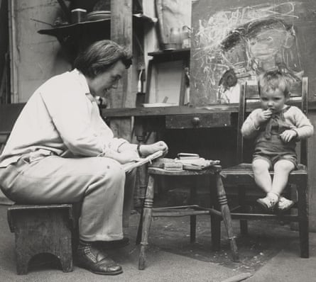 Joan Eardley sketching. Photograph by Audrey Walker. Collection: Scottish National Gallery of Modern Art.