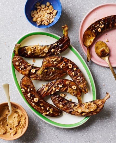 Grilled bananas pinch nuts connected top