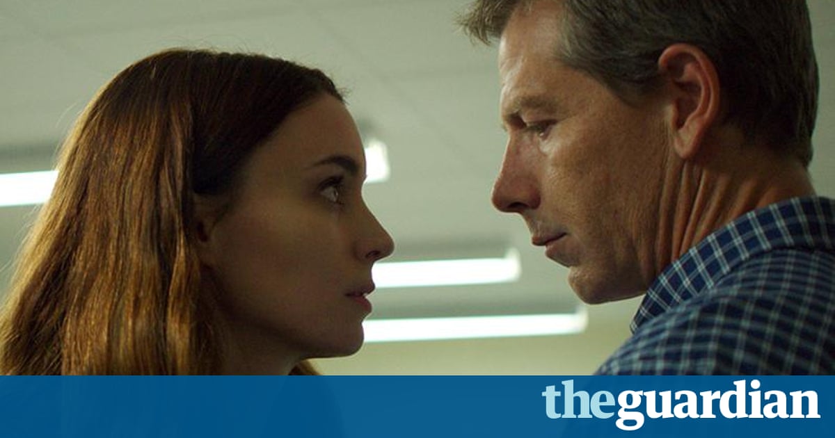 Una review – Rooney Mara and Ben Mendelsohn child abuse drama is stagey disappointment