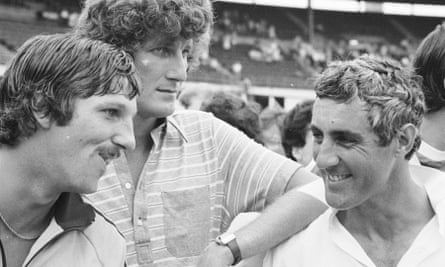 Bob Willis, centre, with Ian Botham, left, and Mike Brearley in 1979.