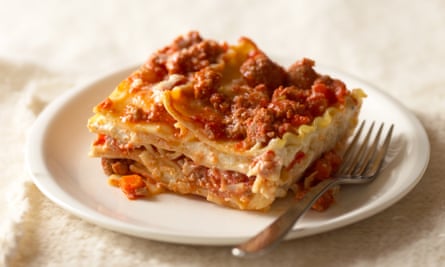 Low-fat lasagne made with turkey and cottage cheese
