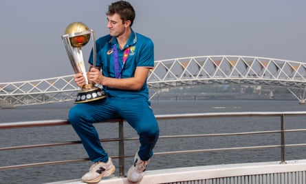 Pat Cummins poses with the Cricket World Cup.