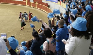 Chinese tourists visit bullring in Morazarzal for a ‘bloodless’ bullfight