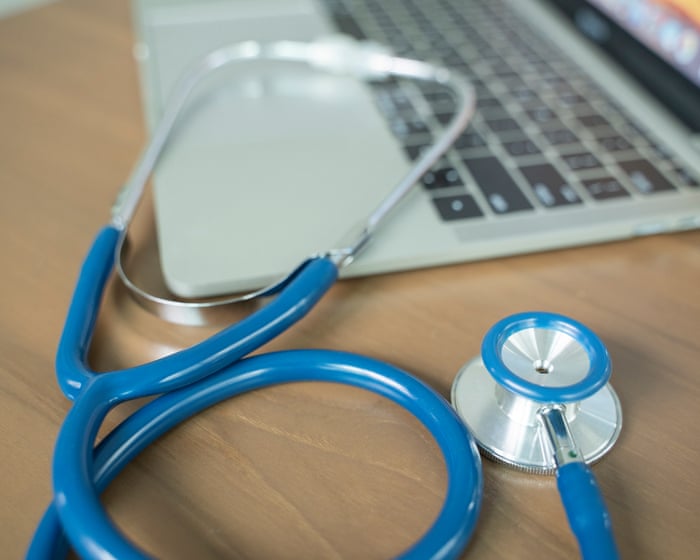 Australian doctors subjected to vexatious complaints over social media posts on Gaza, GP peak body says