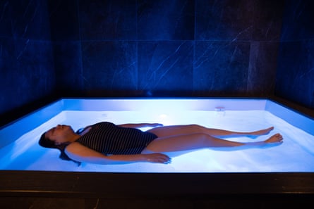 Jennifer Wong in the float tank