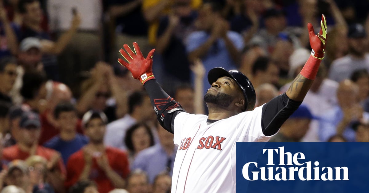 David Ortiz voted into Hall of Fame as Bonds and Clemens fall off ballot