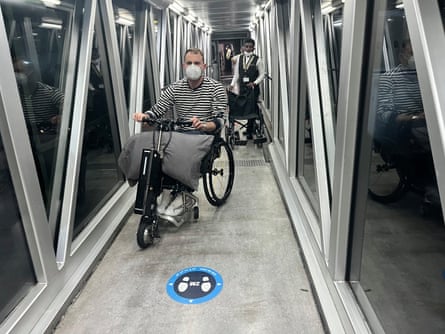Shane Hryhorec on the air bridge at Abu Dhabi airport
