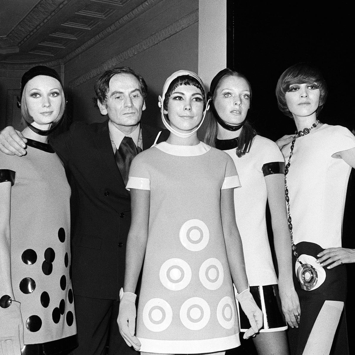 pierre cardin helped define modernity in the 1960s and beyond fashion the guardian pierre cardin helped define modernity in the 1960s and beyond fashion the guardian