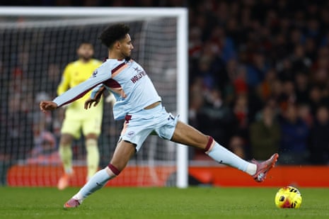 kevin schade in baby blue