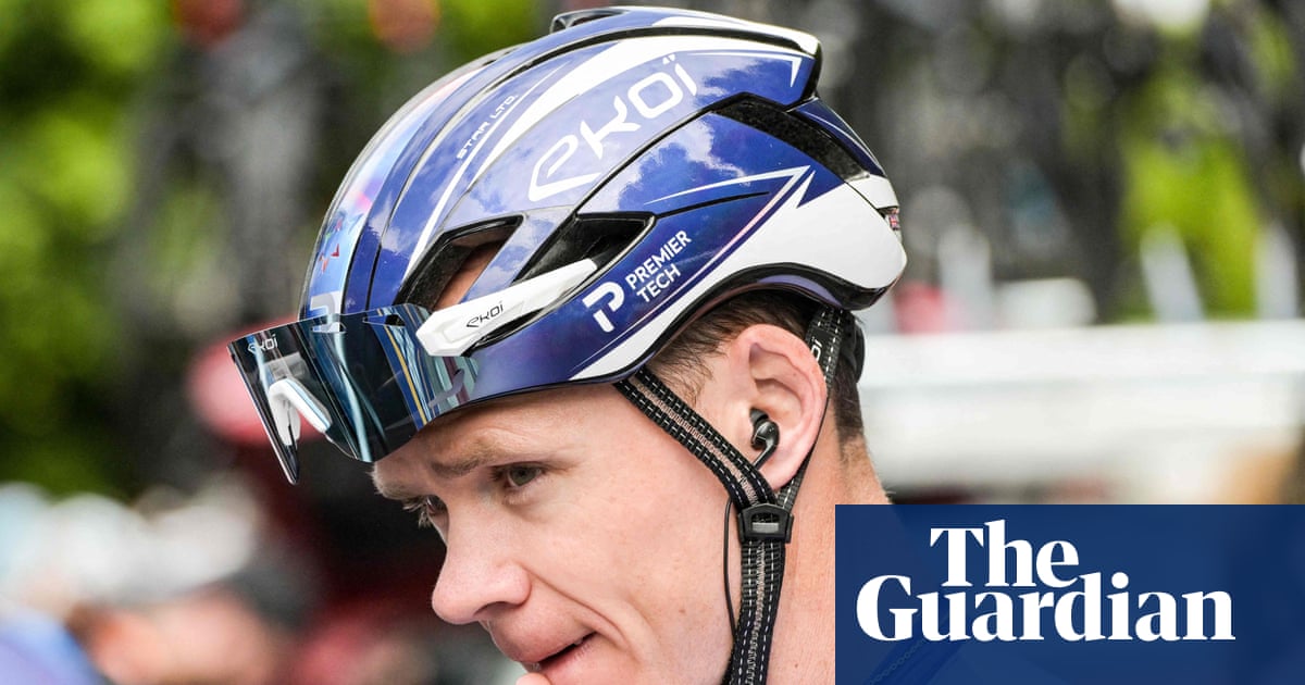 Chris Froome to undergo surgery after being airlifted to hospital following training crash