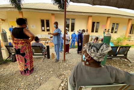 Patients receive oxygen outside the infectious disease hospital ward in Yaba, Lagos, Nigeria.