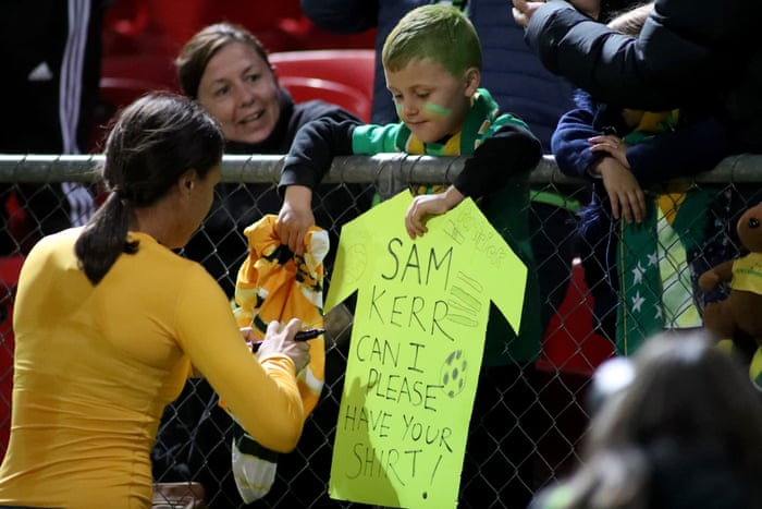 Sam Kerr S Watershed Move And The Start Of The New Normal For Women S Football Samantha Lewis Newscabal