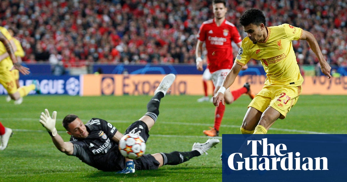 Luis Díaz returns to Portugal to haunt Benfica and seal Liverpool’s first-leg win